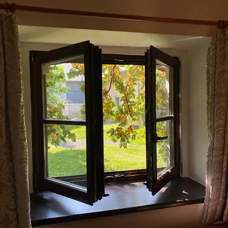 V Chalupe Pod Milesovkou Homestay szállás *