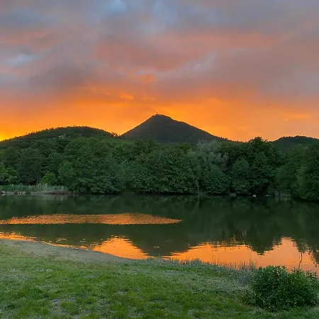 V Chalupe Pod Milesovkou Homestay szállás